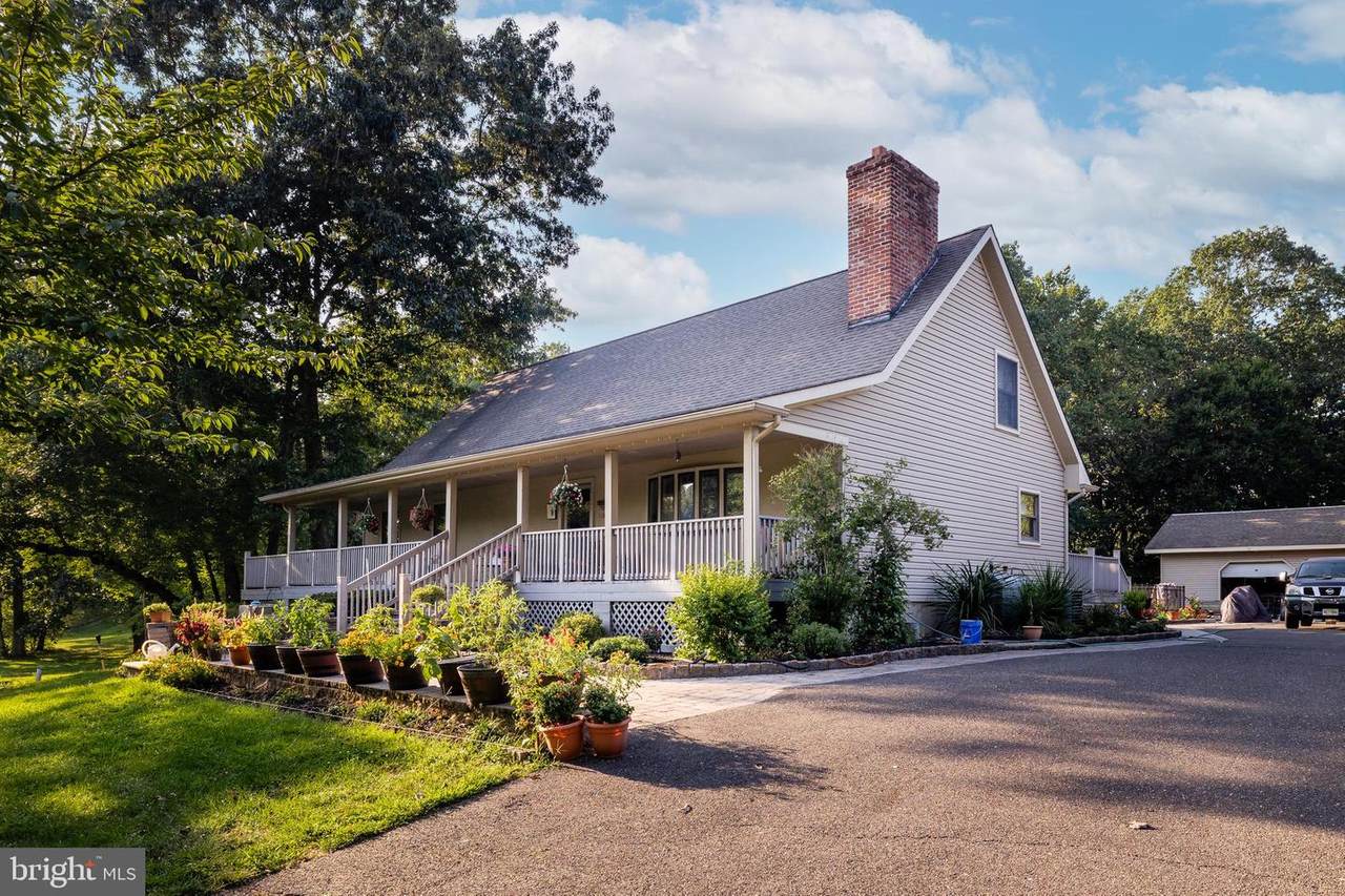 60 Woodland Avenue - Photo 1