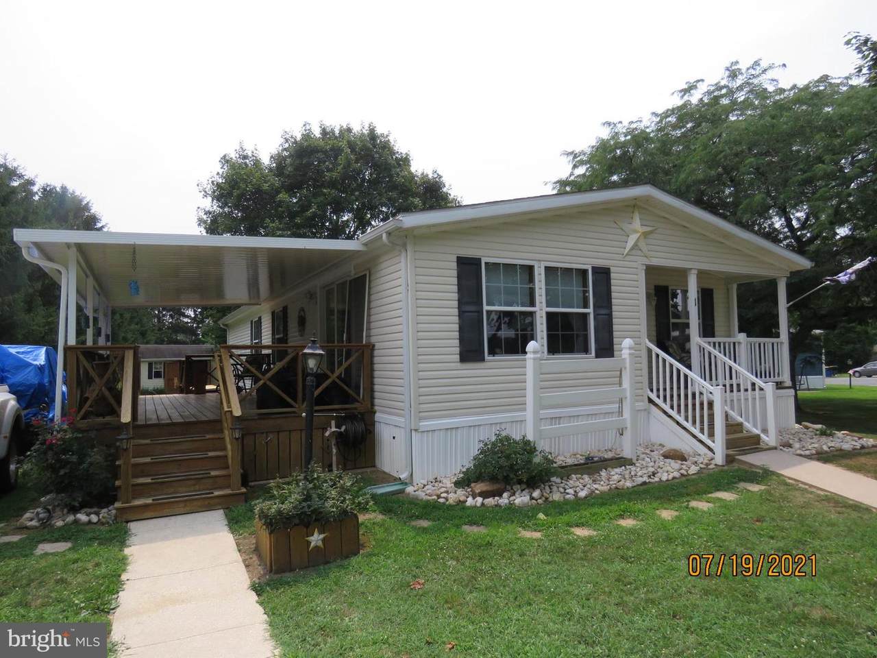 1 Clayton Drive - Photo 1