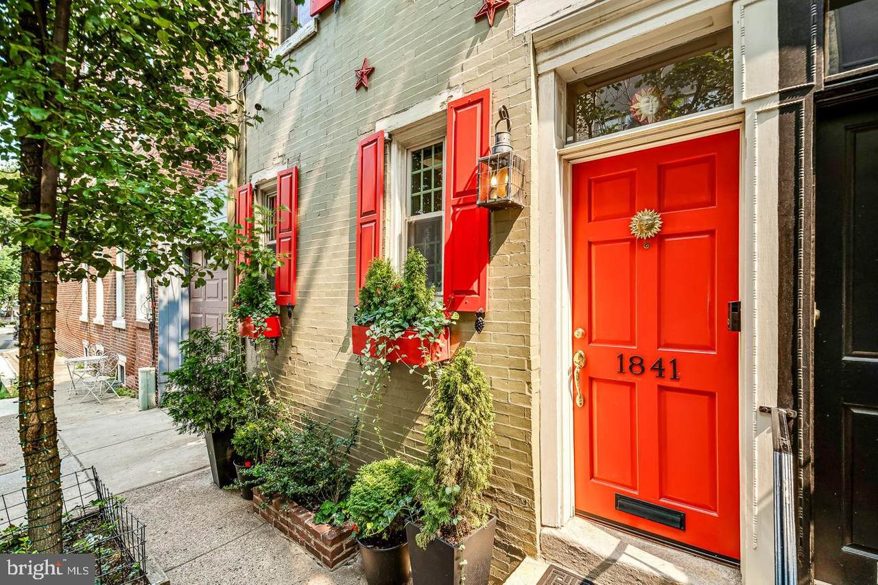 1841 Addison Street - Photo 1