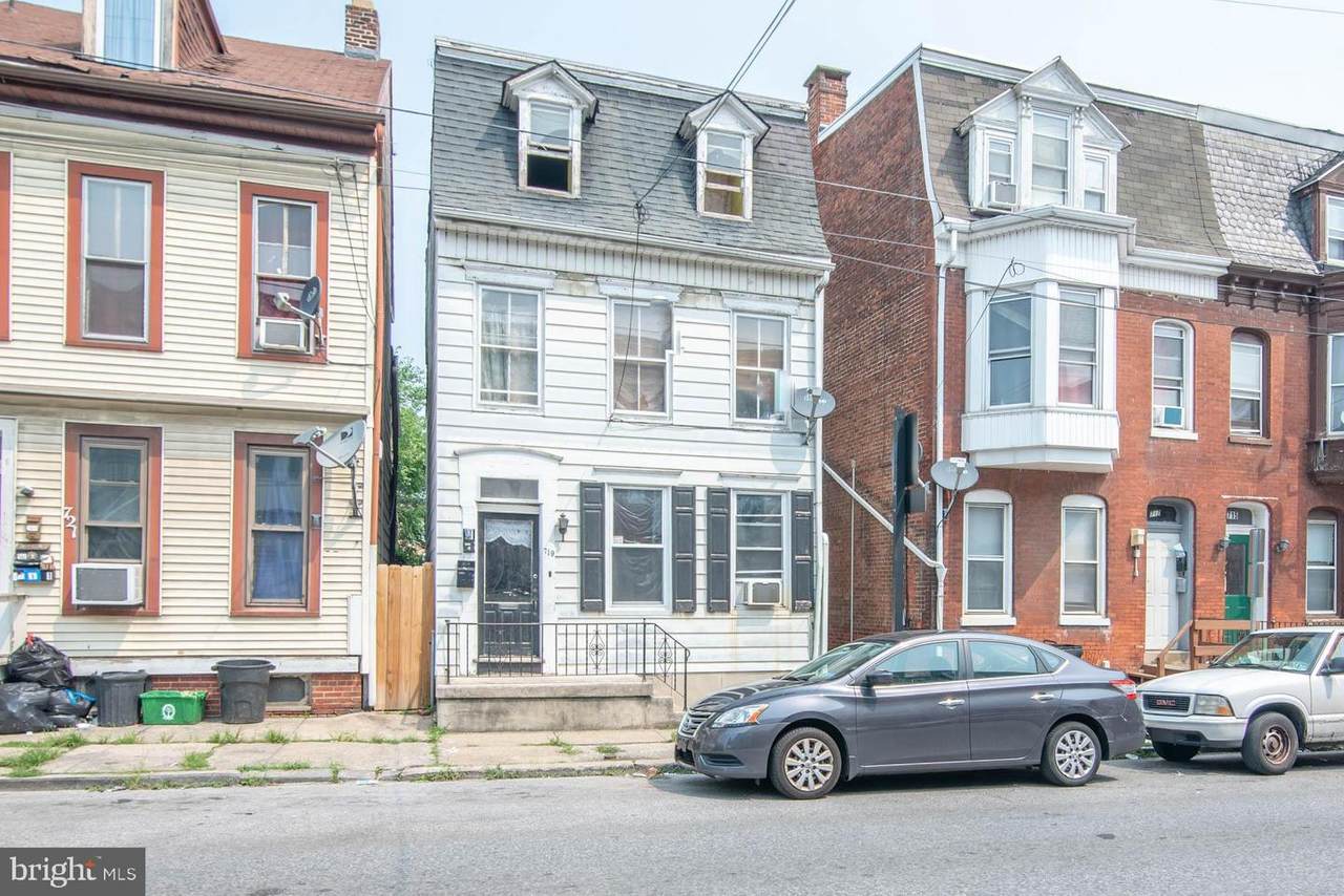 719 Philadelphia Street - Photo 1