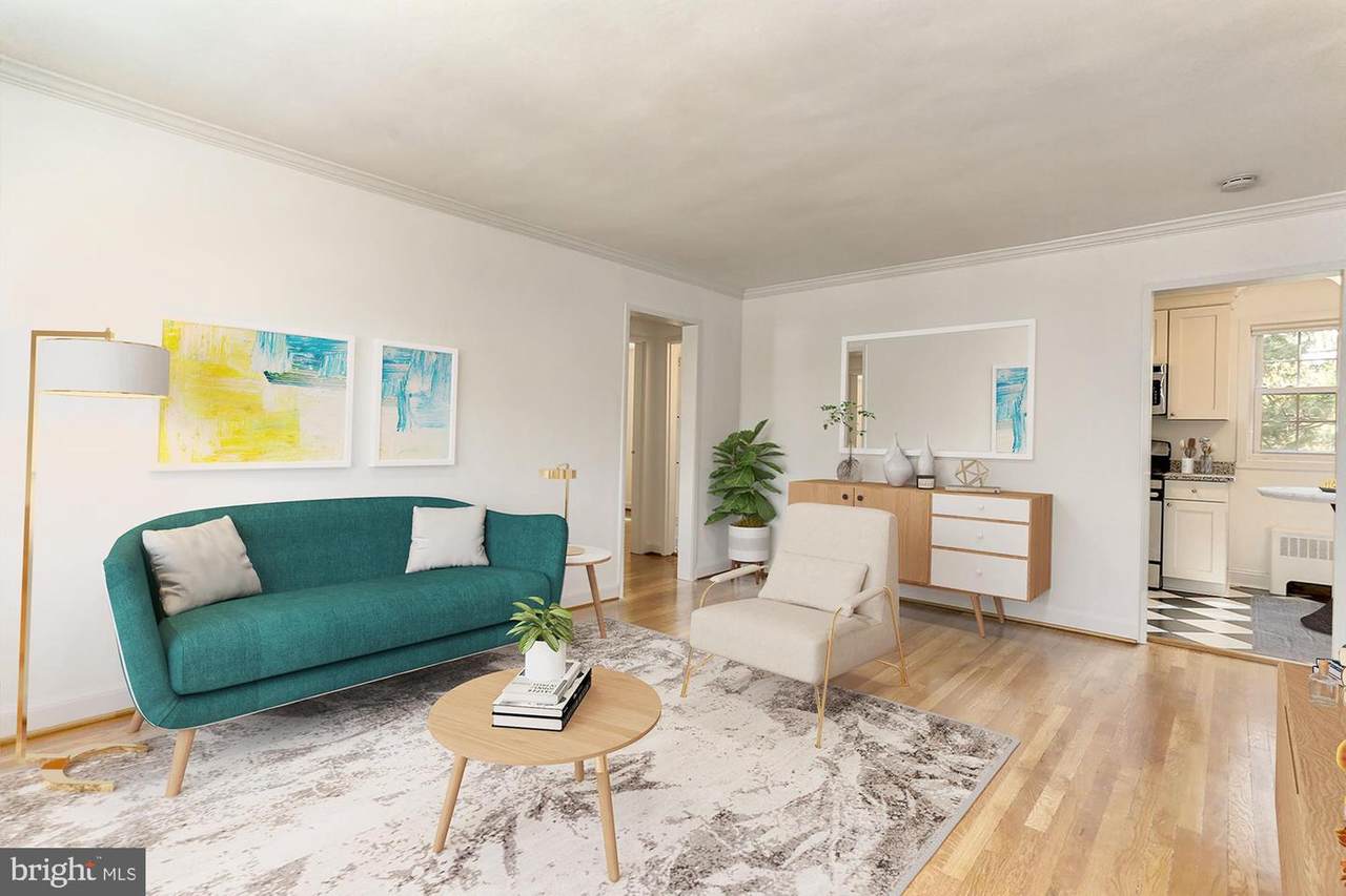 2053 Woodstock Street - Photo 1
