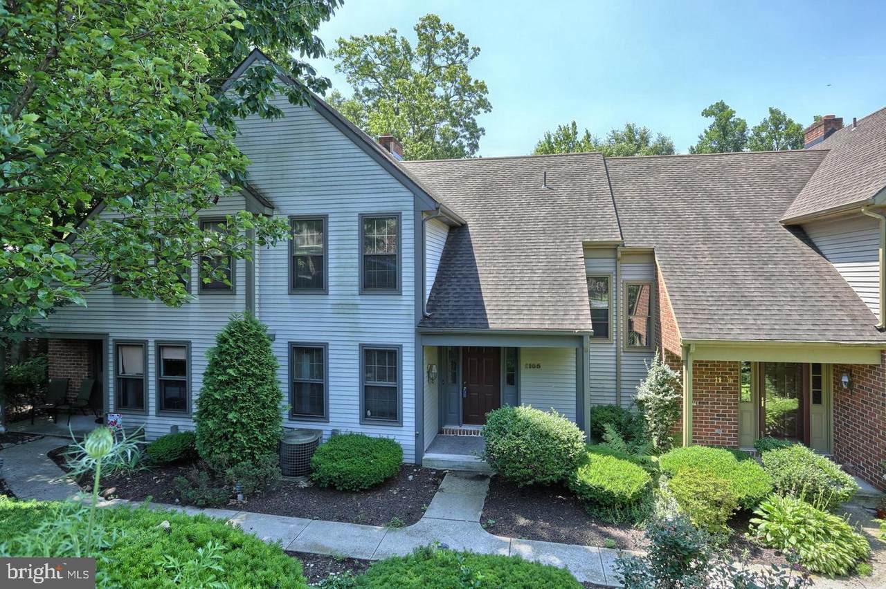 1105 Galway Court - Photo 1