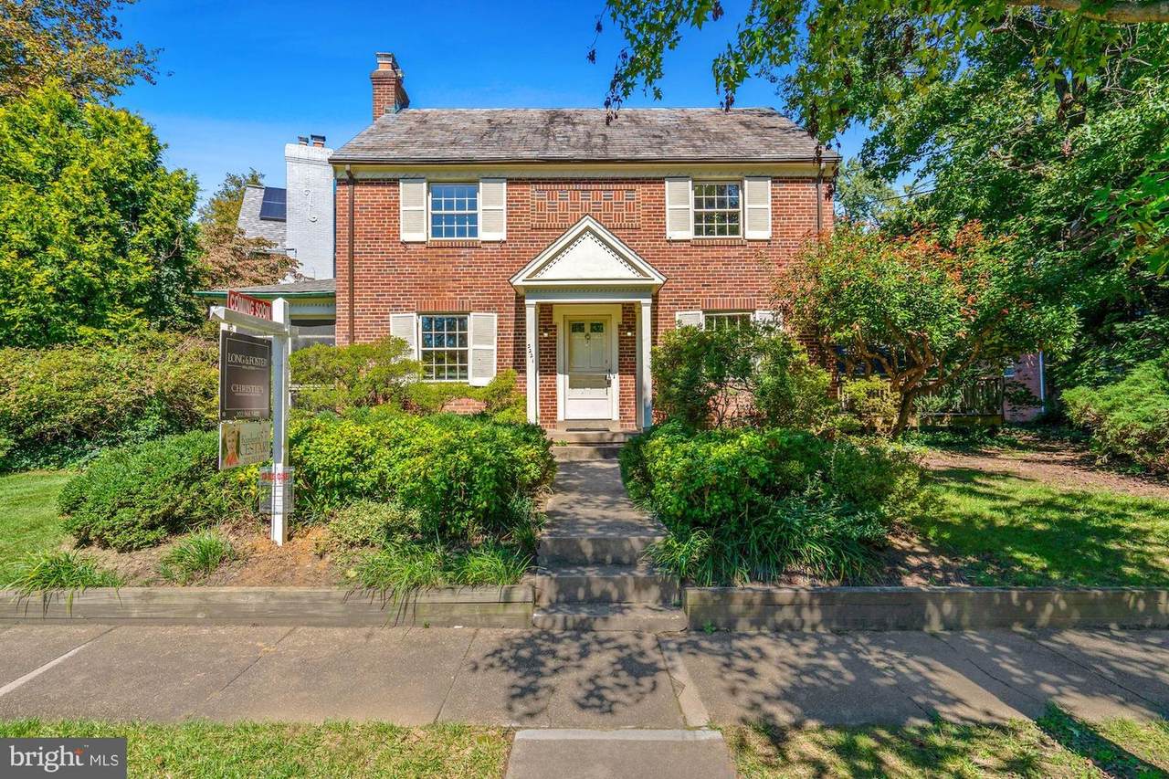 3221 Jocelyn Street - Photo 1