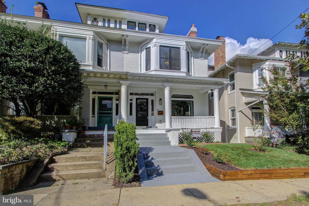 3725 Jocelyn - Photo 1
