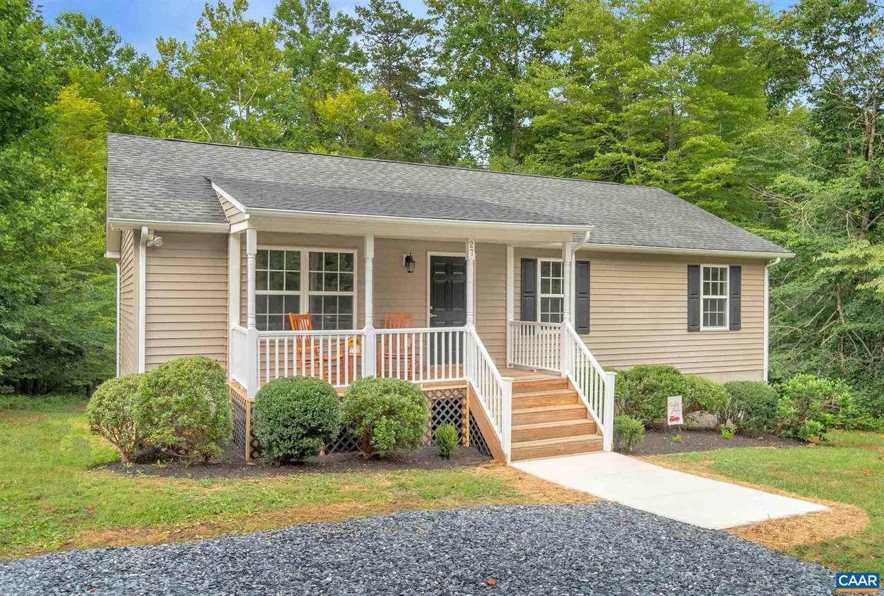 27 Chippewa Ln - Photo 1