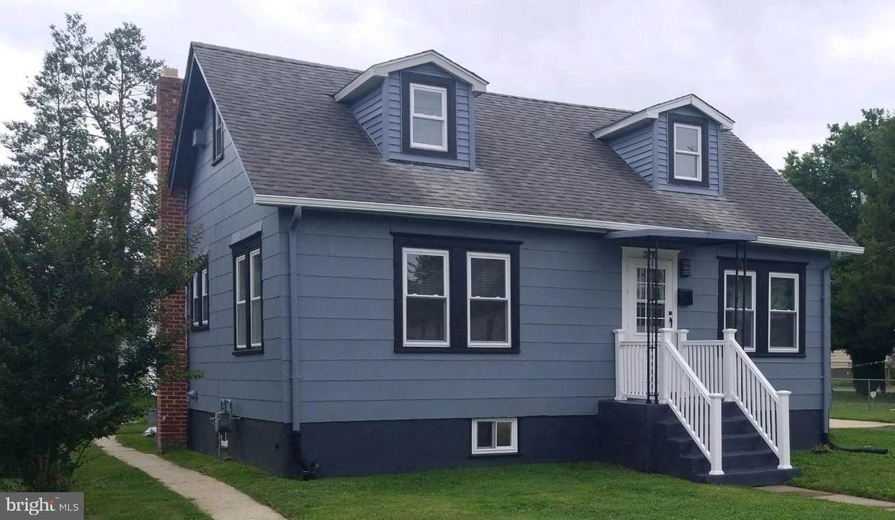 376 Magnolia Street - Photo 1