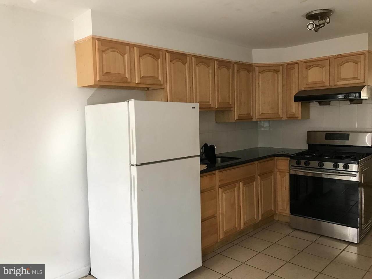 1303 8TH Street - Photo 1
