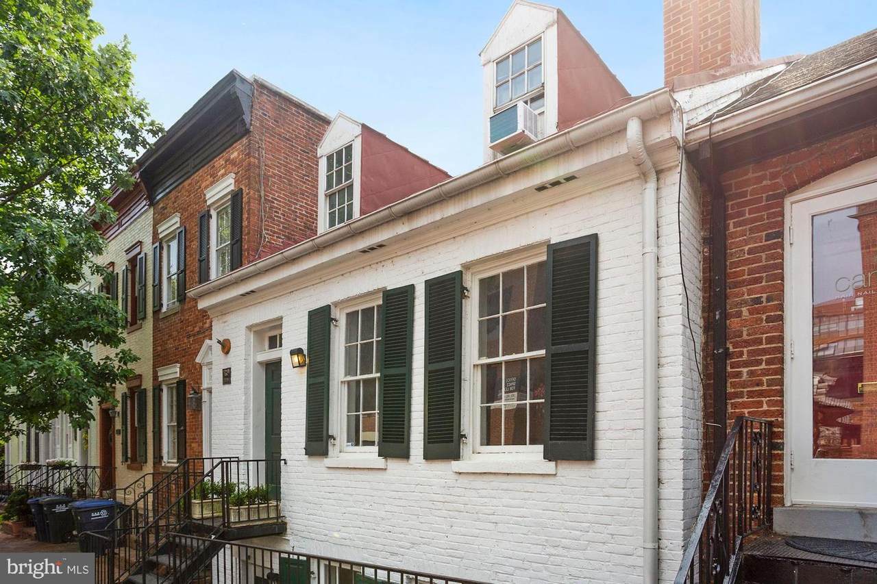 1068 30TH Street - Photo 1