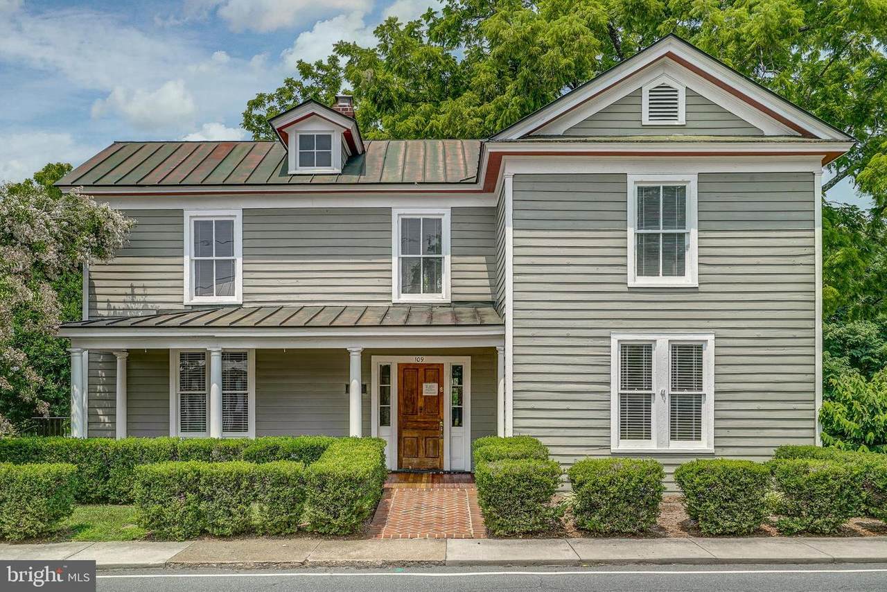 109 Elm Avenue - Photo 1