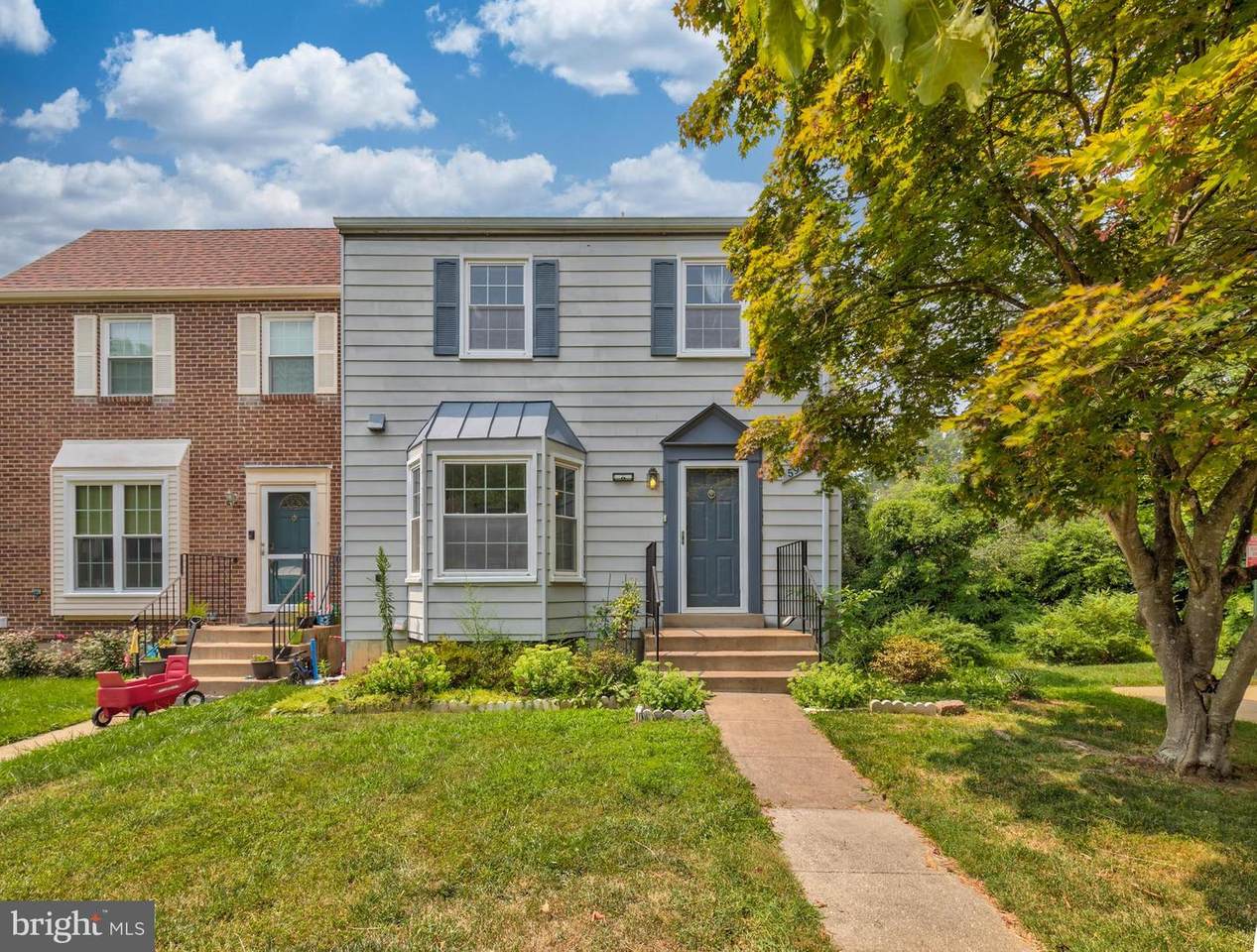 5908 Heritage Square Drive - Photo 1