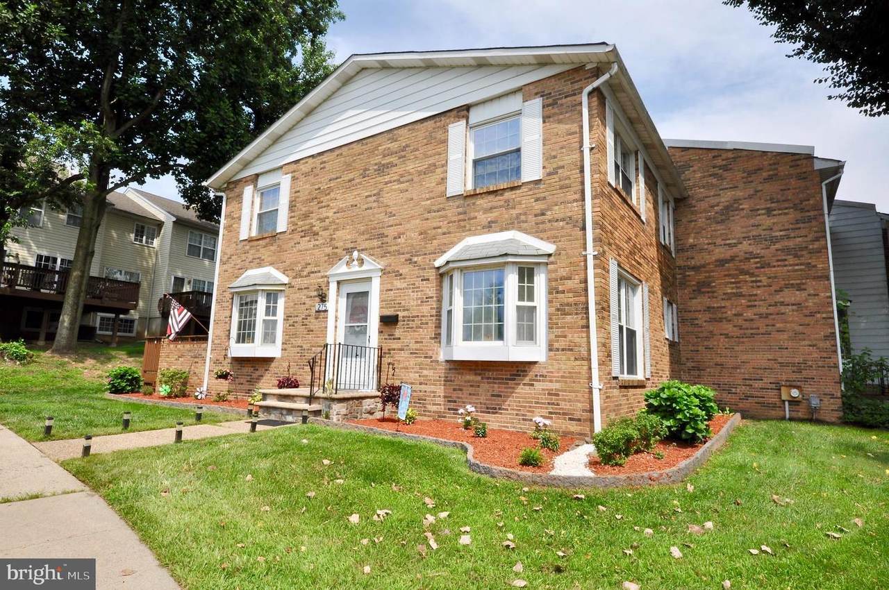 275 Mount Vernon Circle - Photo 1