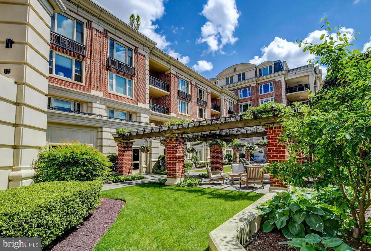 801 Key Highway - Photo 1
