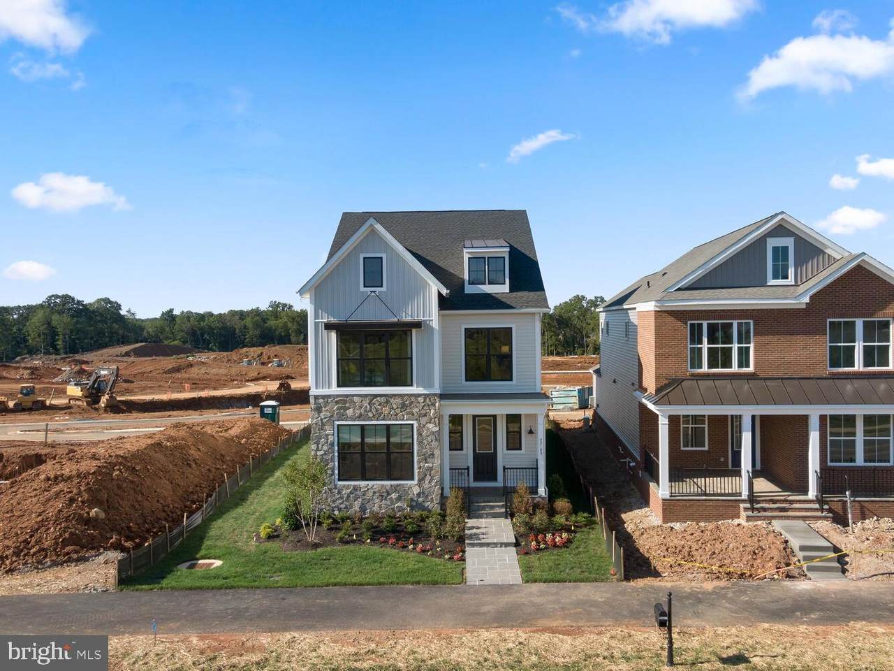 6 Creighton Road - Photo 1