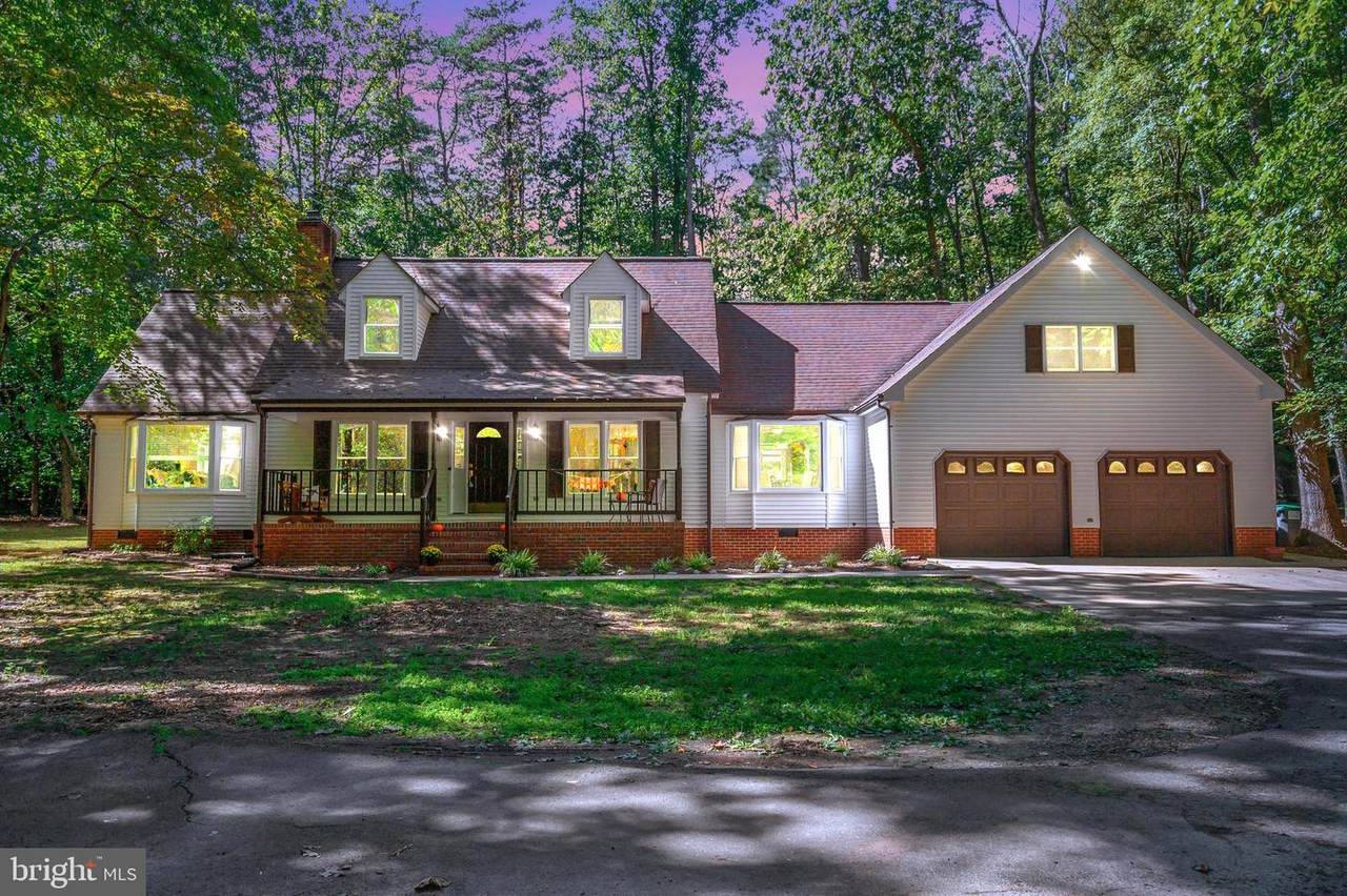 246 Longwood Drive - Photo 1
