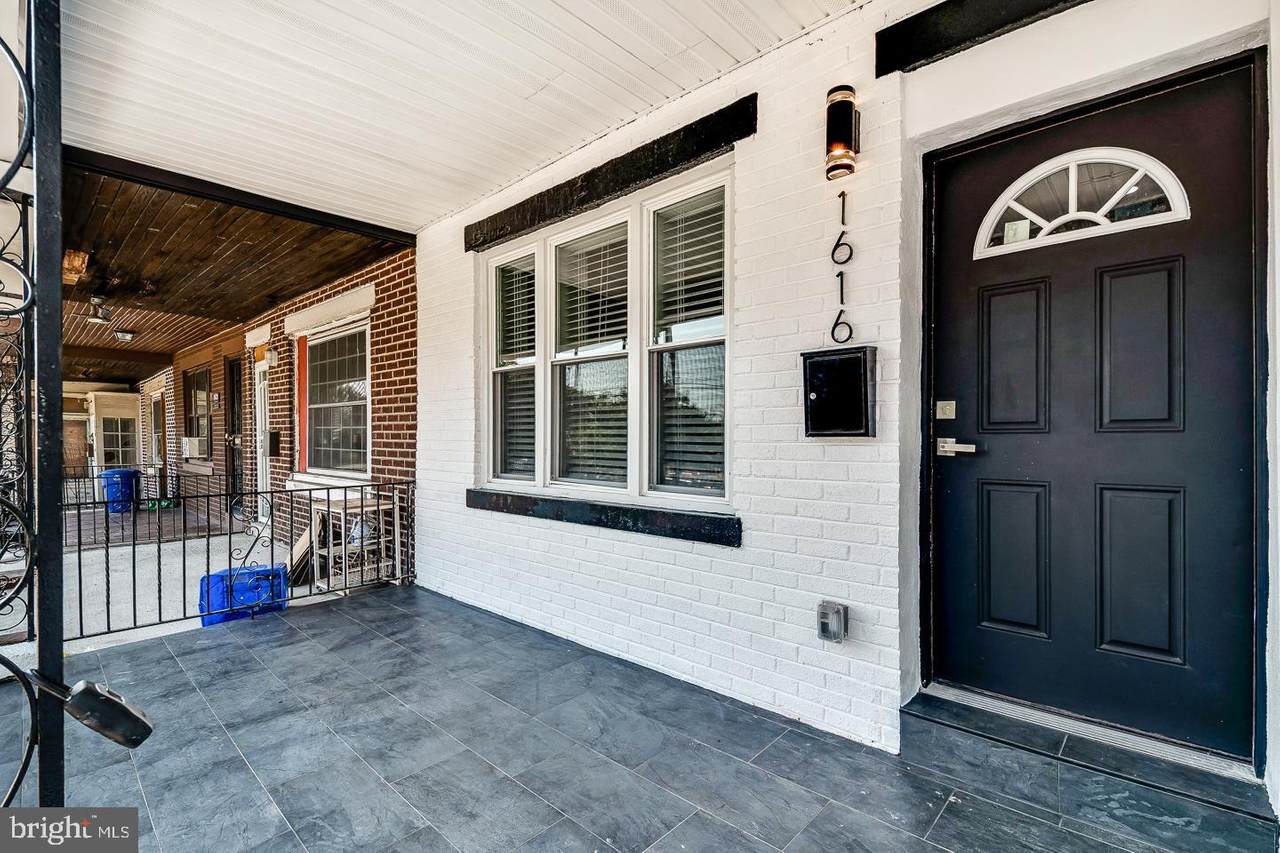 1616 Louden Street - Photo 1