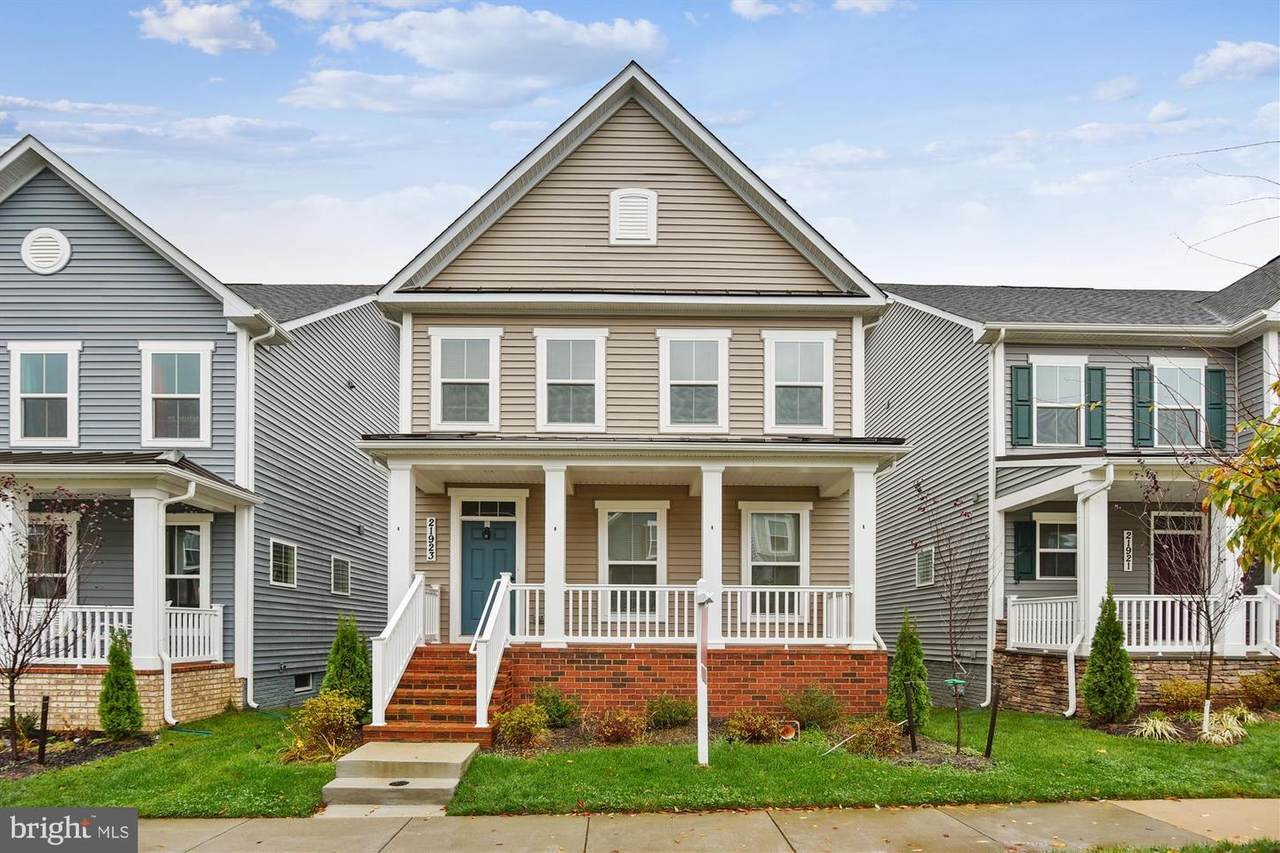 21923 Moorhen Street - Photo 1