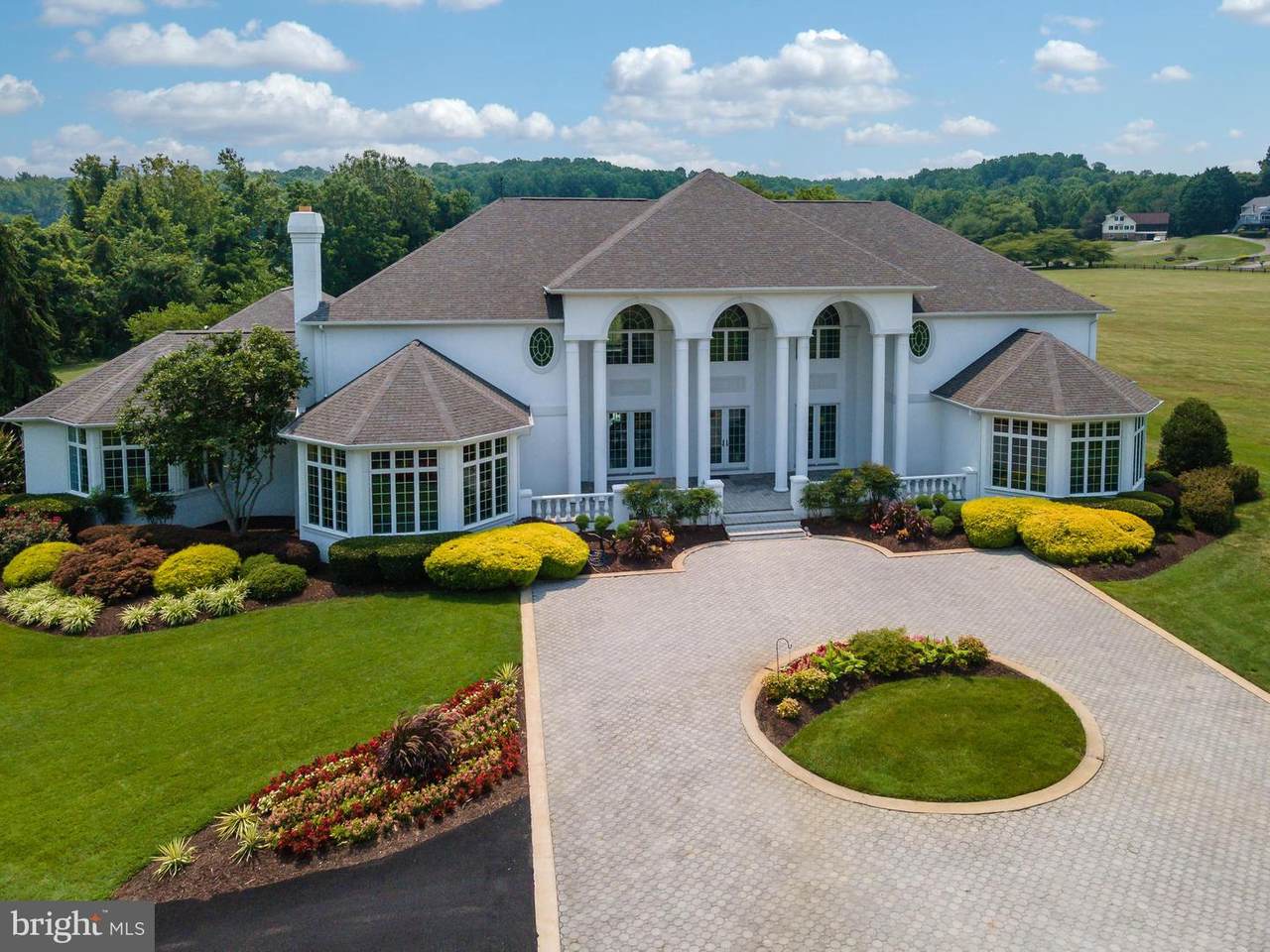 607 Friendship Road - Photo 1