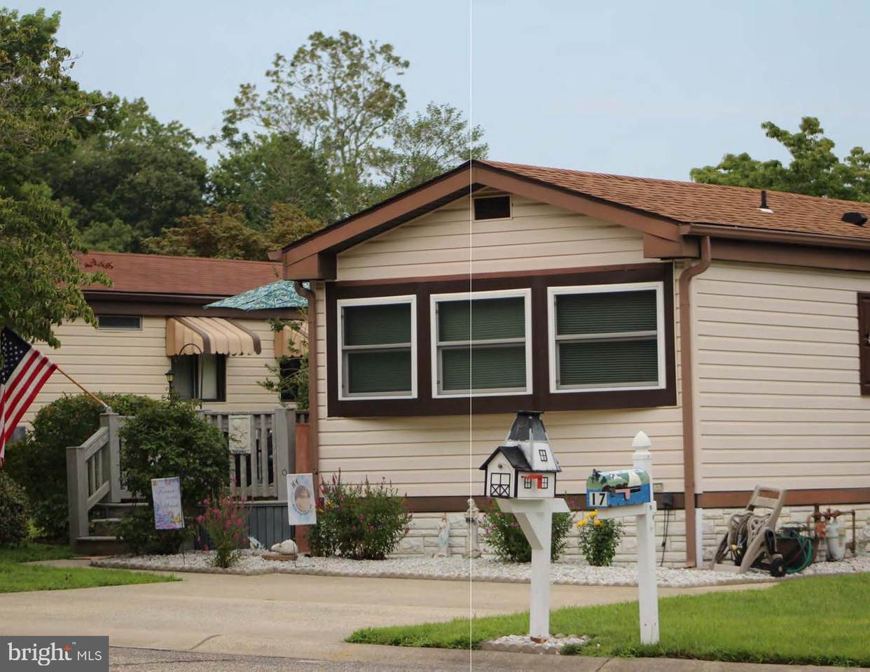 16 Davis Place - Photo 1