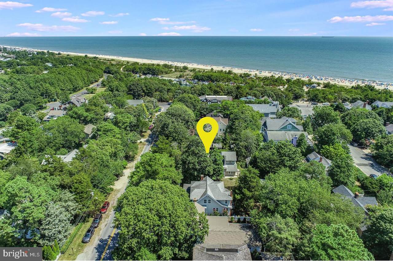 10 Columbia Avenue - Photo 1