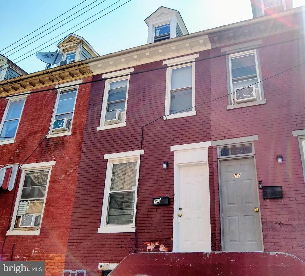 25 Forest Street - Photo 1