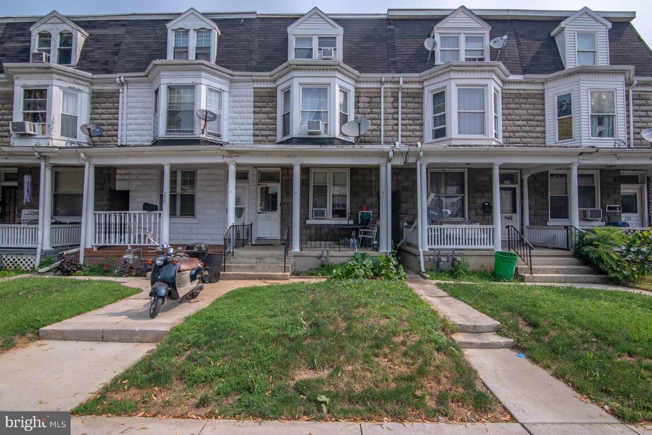 227 Carlisle Avenue - Photo 1