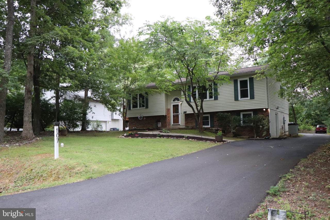 507 Monticello Circle - Photo 1