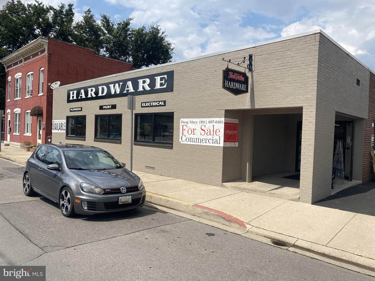 239 Mechanic Street - Photo 1