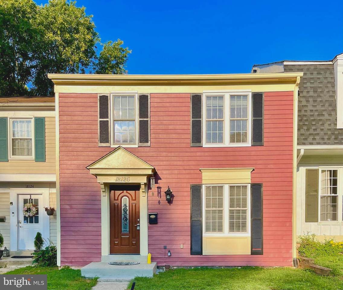 18126 Kitchen House Court - Photo 1