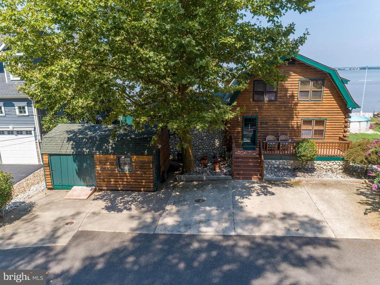 323 Enlow Place - Photo 1