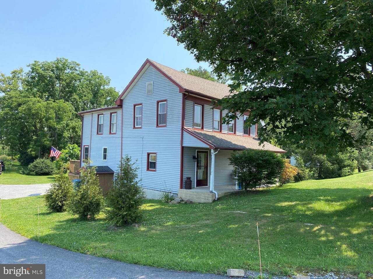 1303 Sunnyside Road - Photo 1