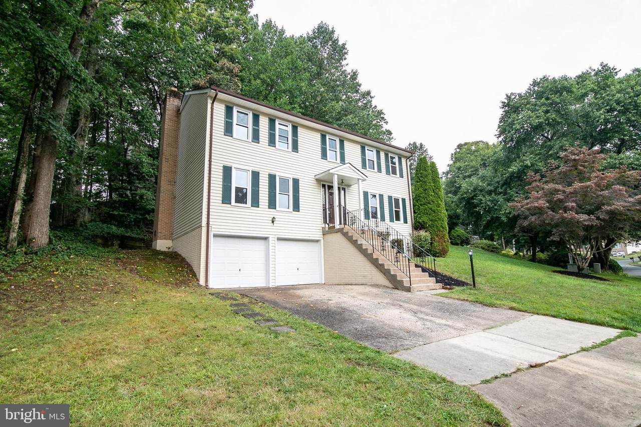 16100 Edgewood Drive - Photo 1