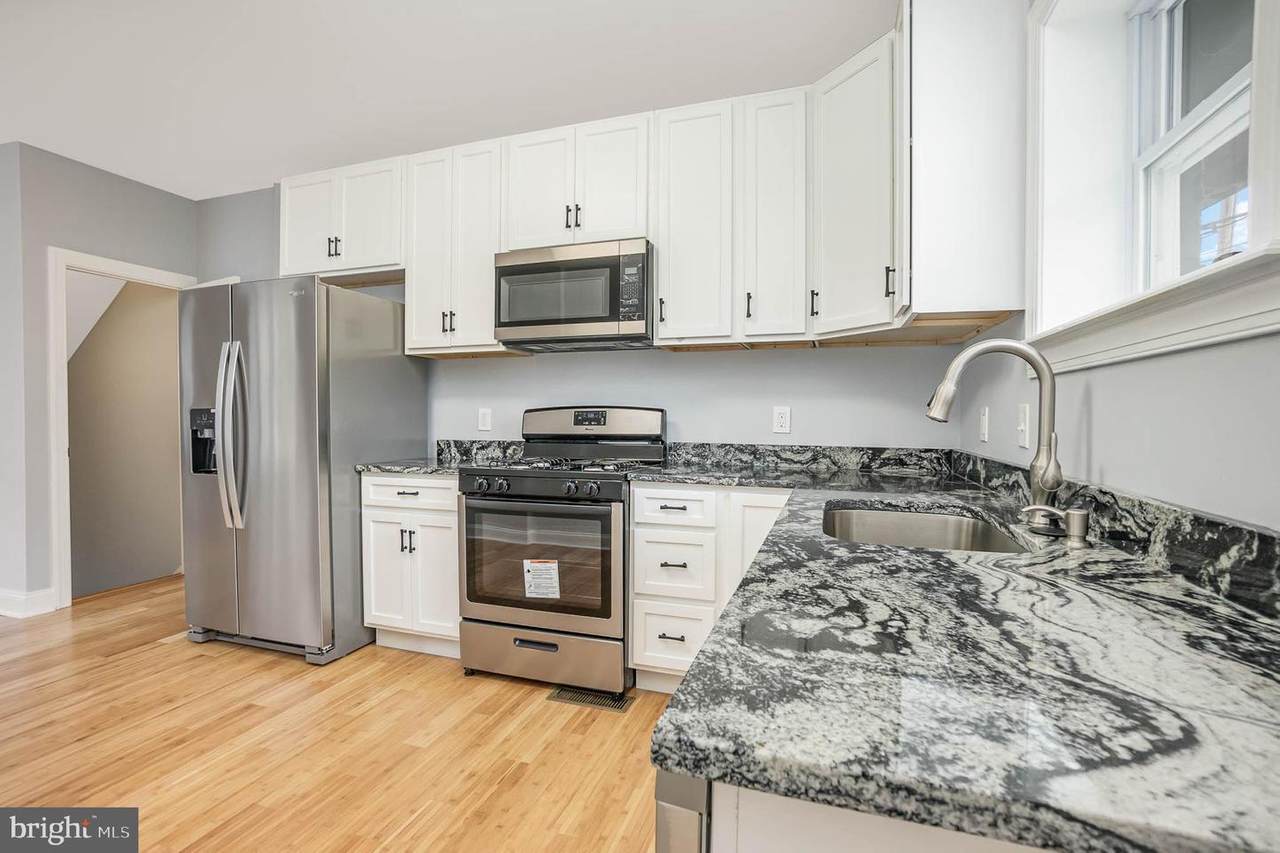 2728 Monument Street - Photo 1