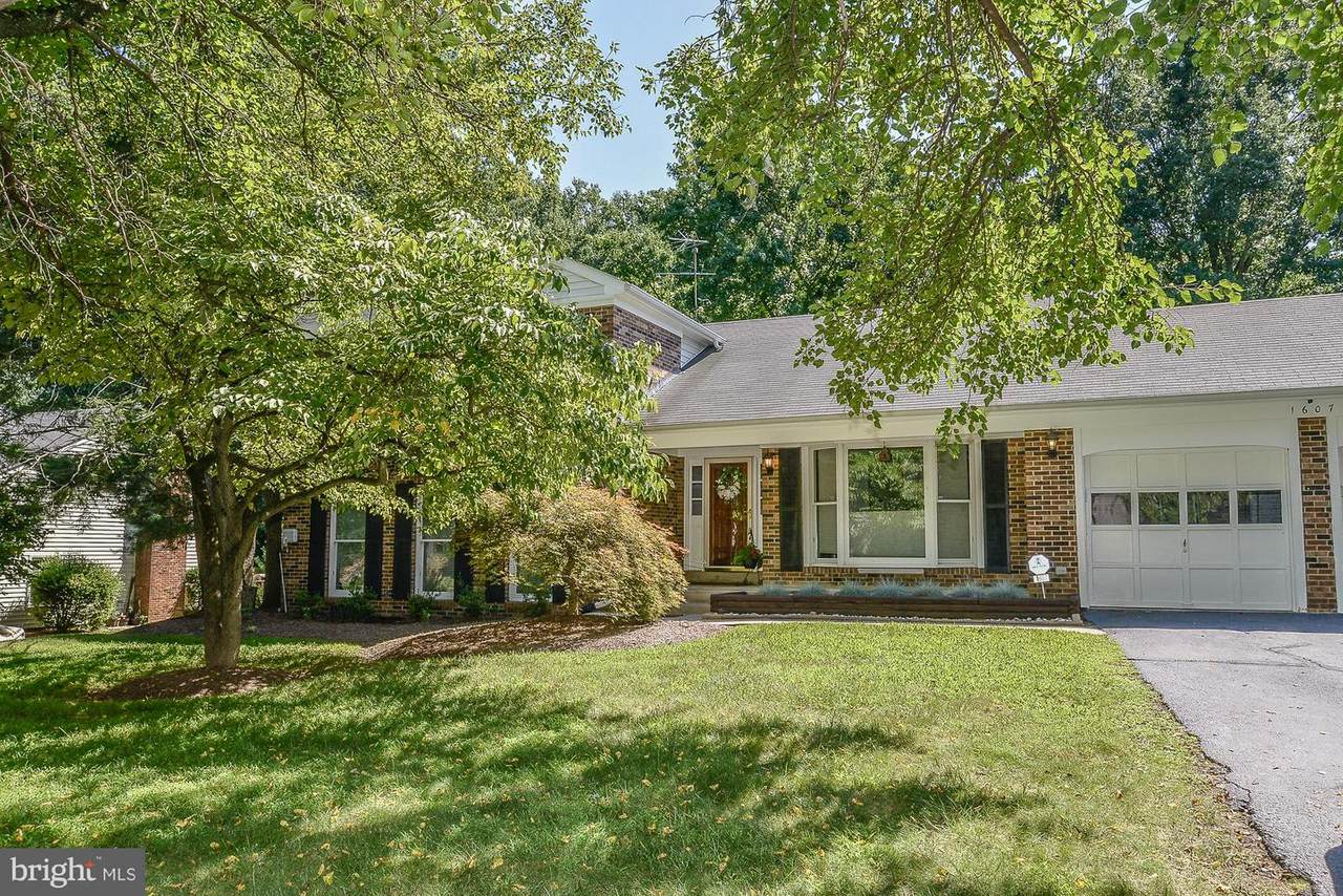 1607 Lozano Drive - Photo 1