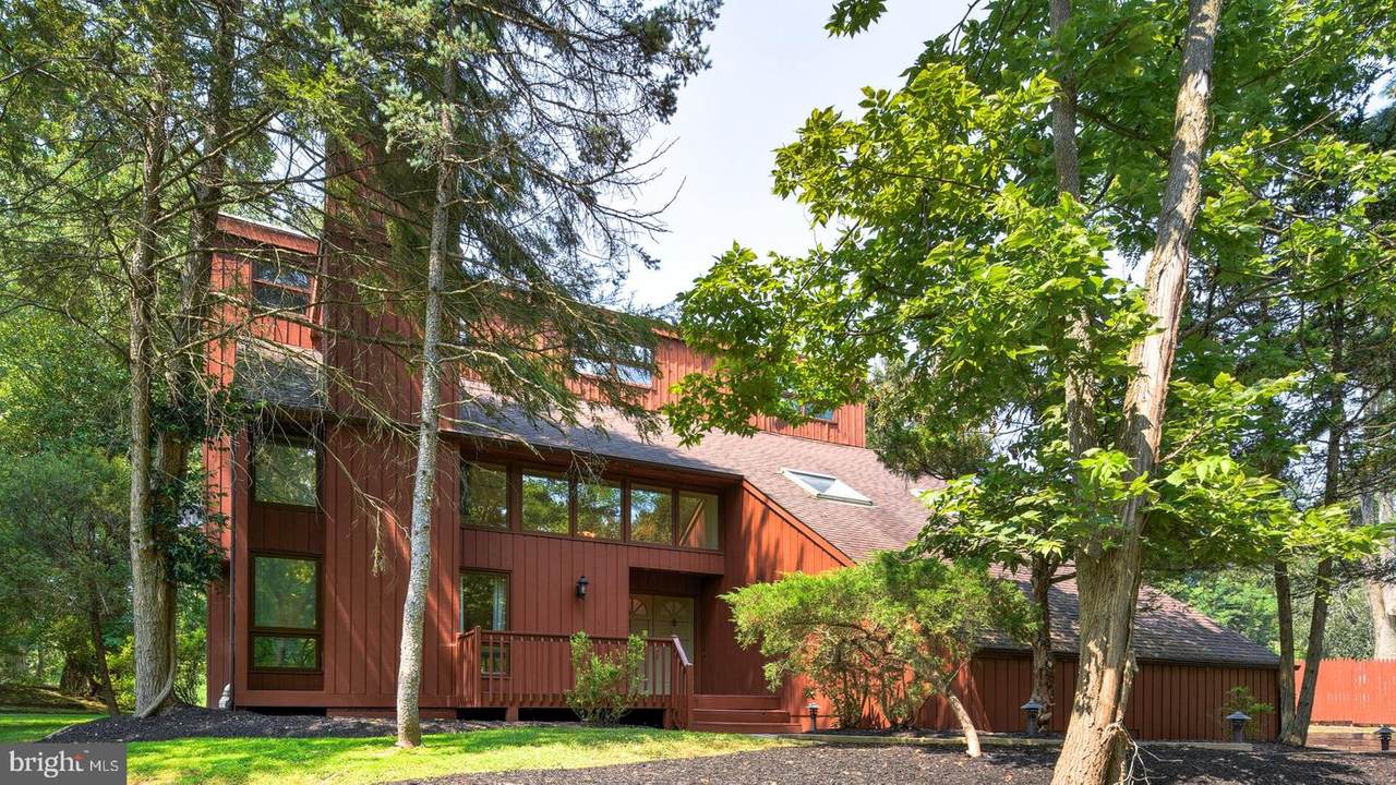 264 Upper Ferry Road - Photo 1