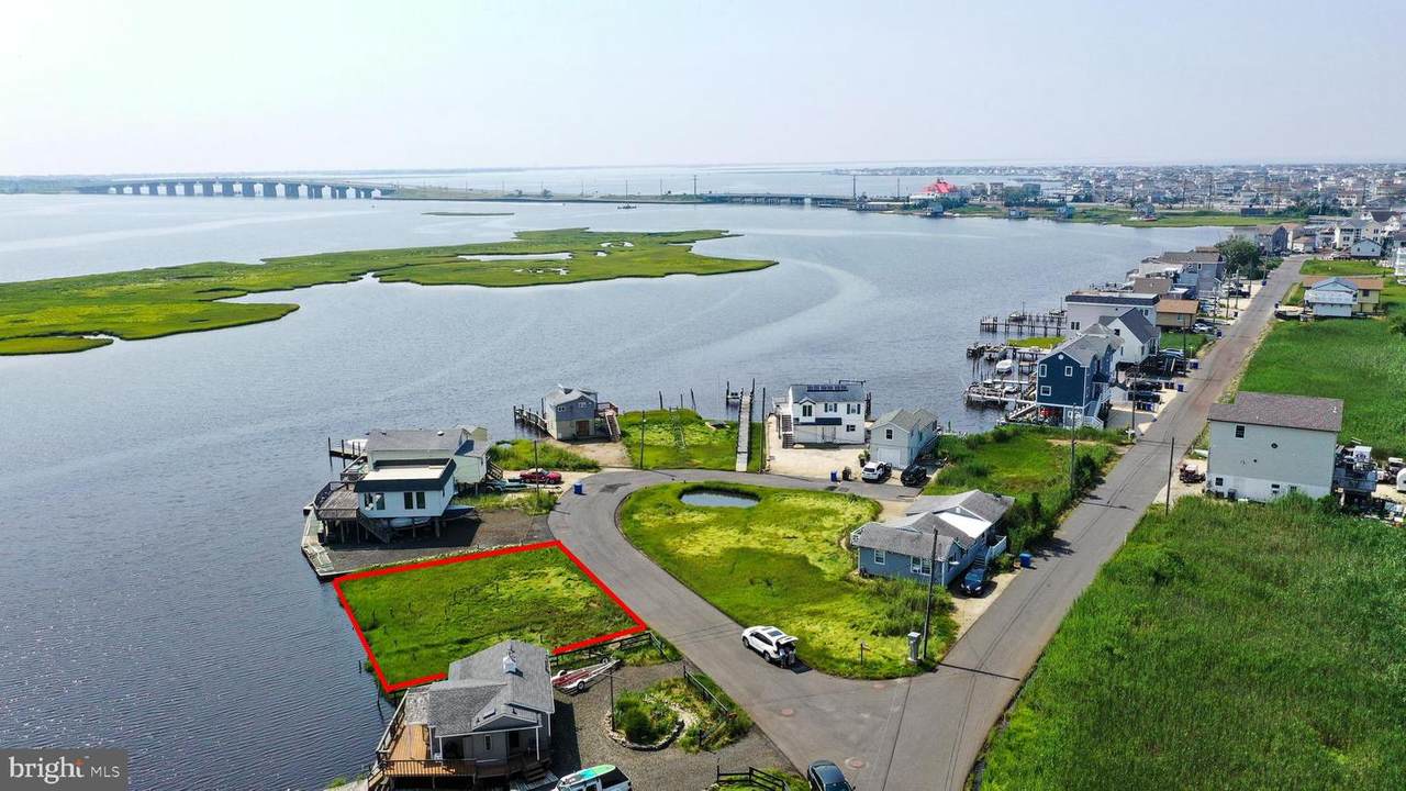 33 Teal Bend - Photo 1