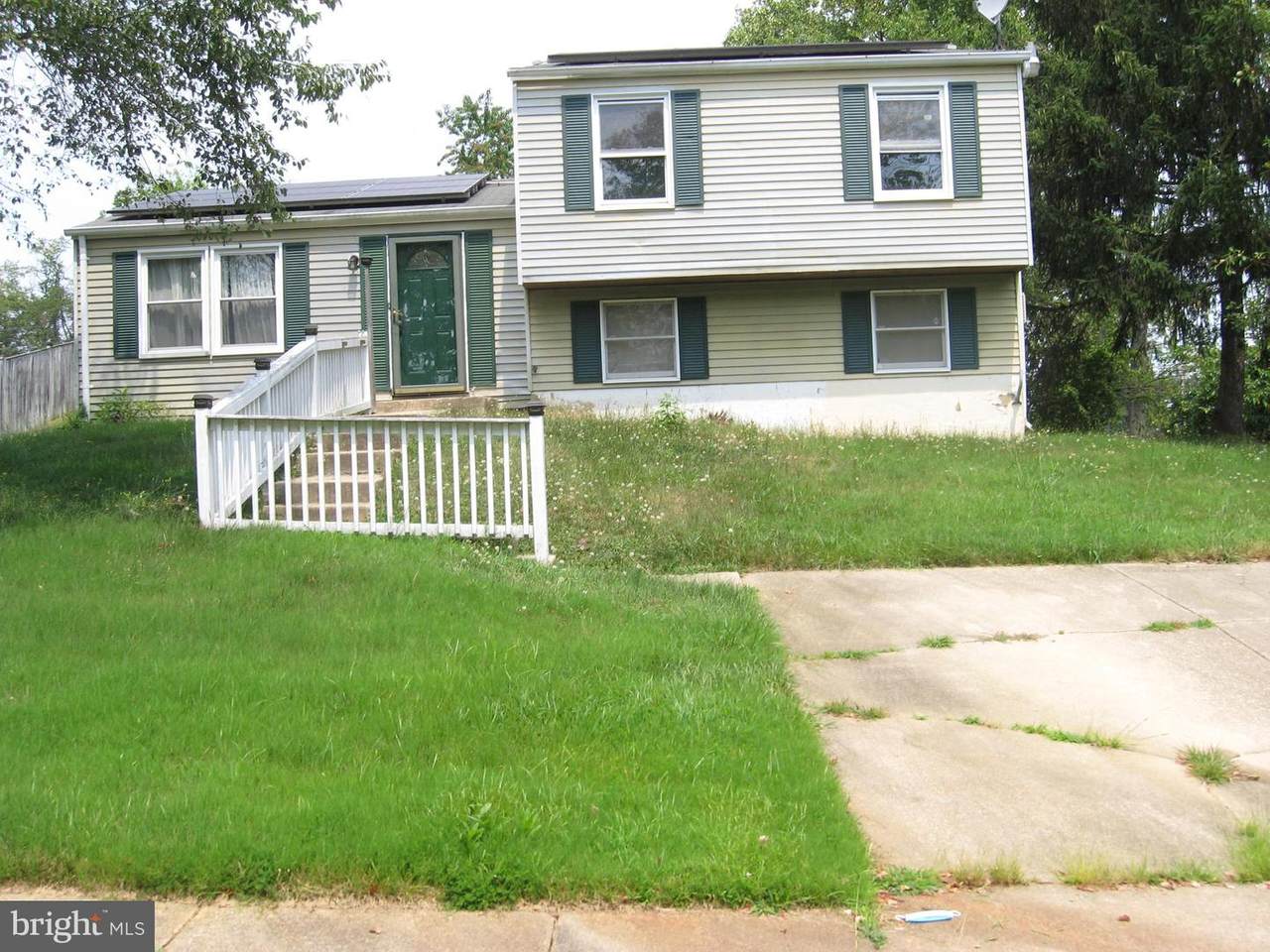 6326 Clinton Way - Photo 1