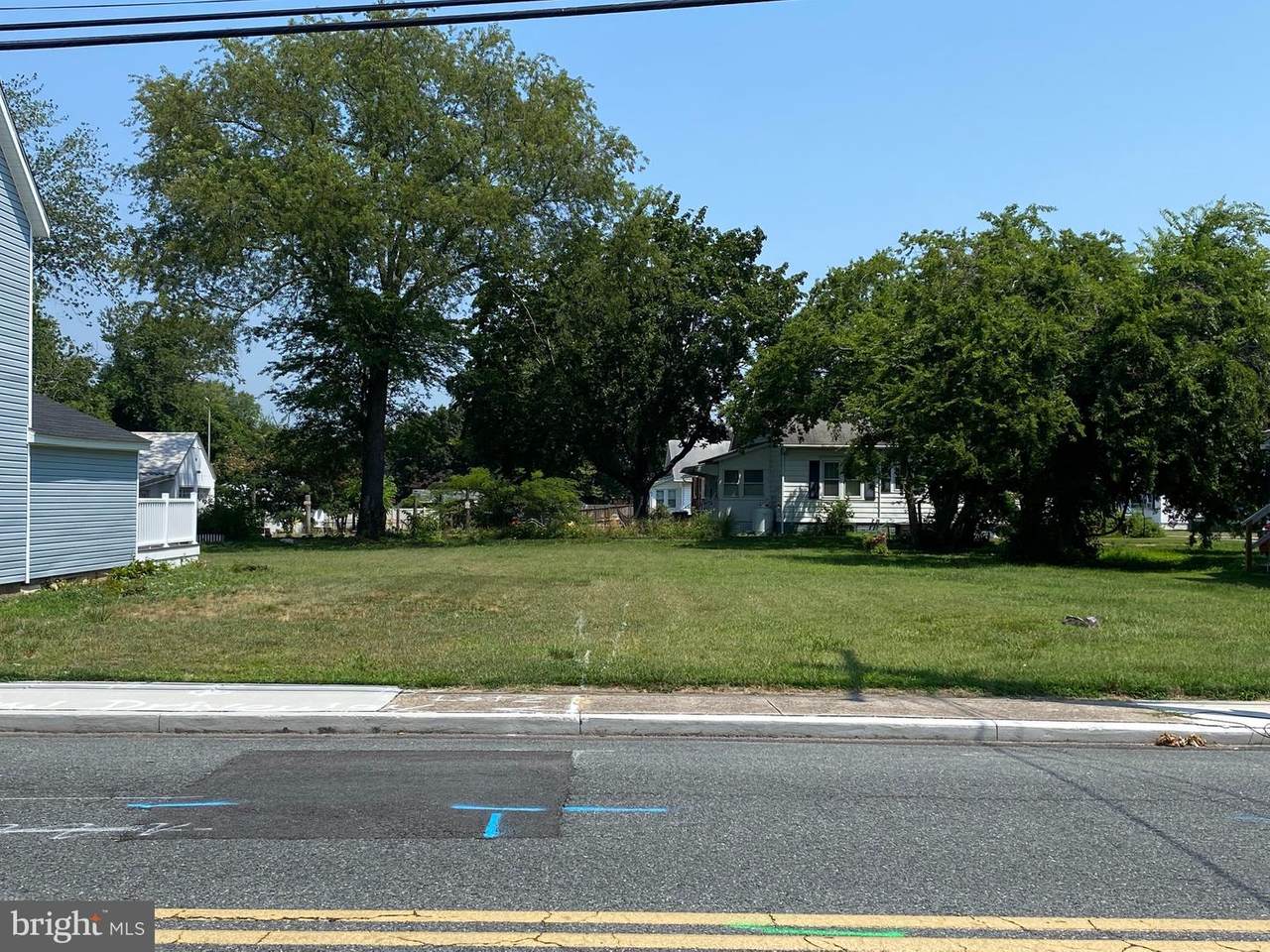813 2ND Street - Photo 1