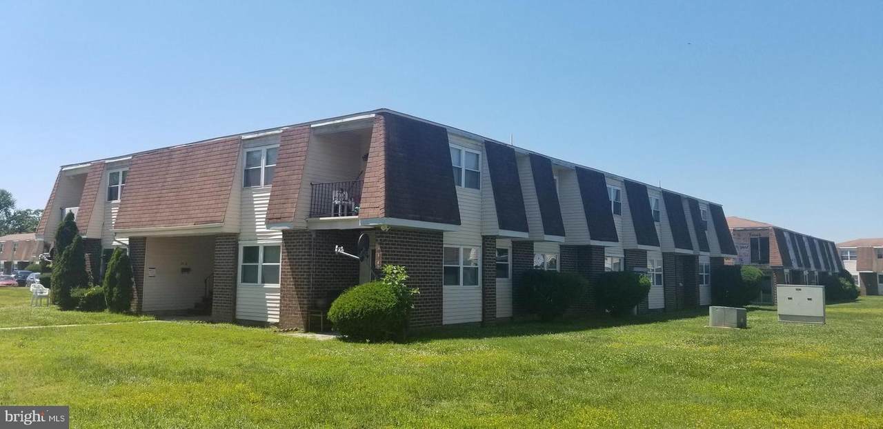 17-3 Florence Tollgate Place - Photo 1