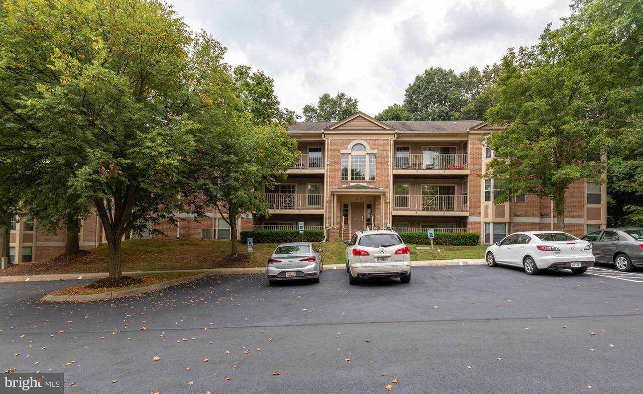 3504 Back Pointe Court - Photo 1