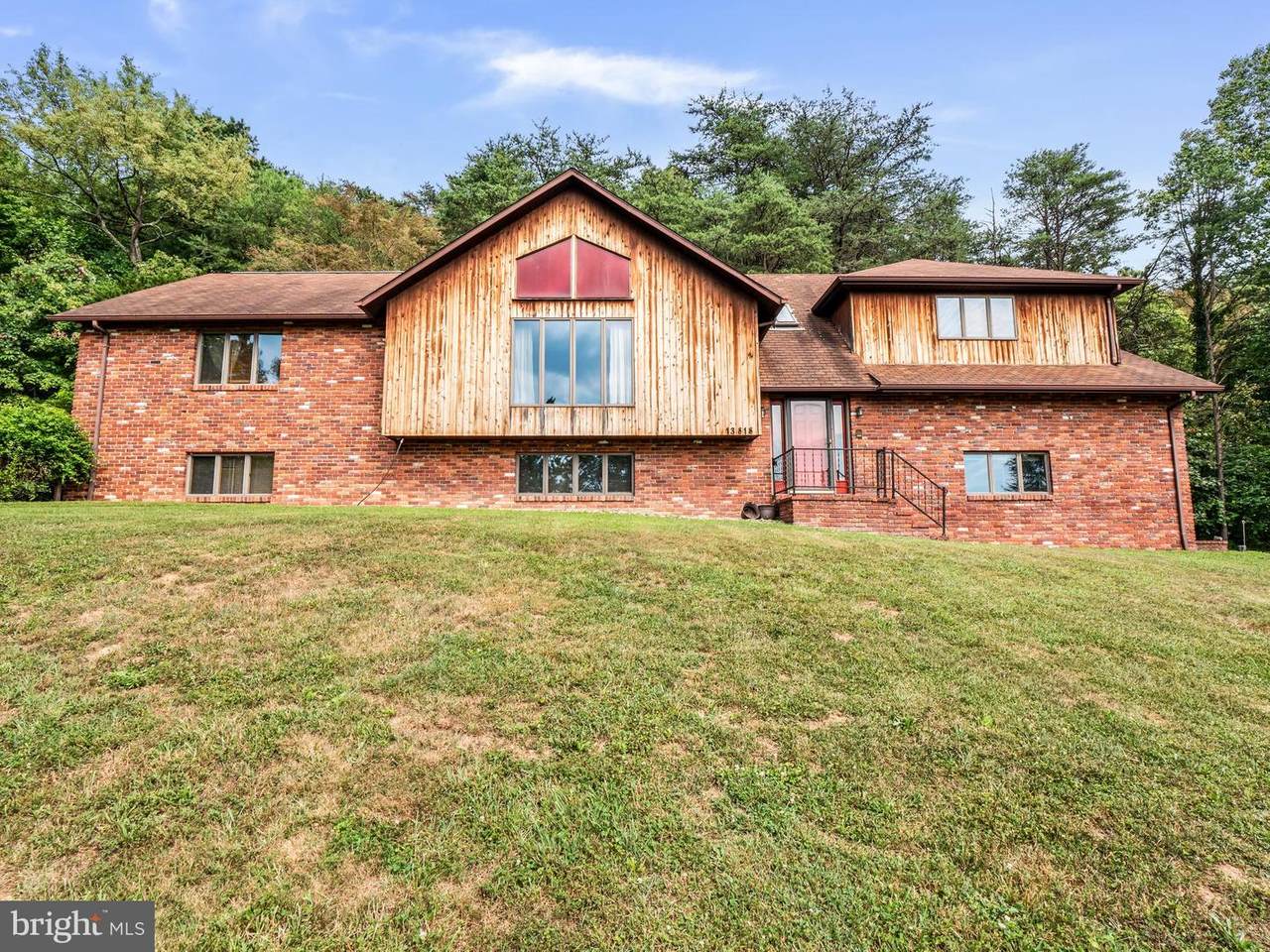 13818 Oriole Drive - Photo 1
