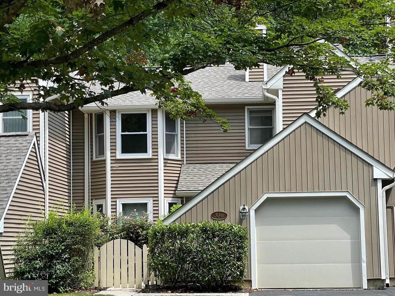 336 Rowantree Circle - Photo 1