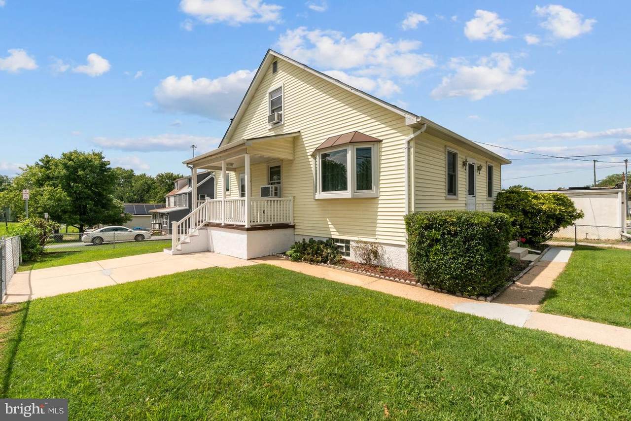 5 Manor Place - Photo 1