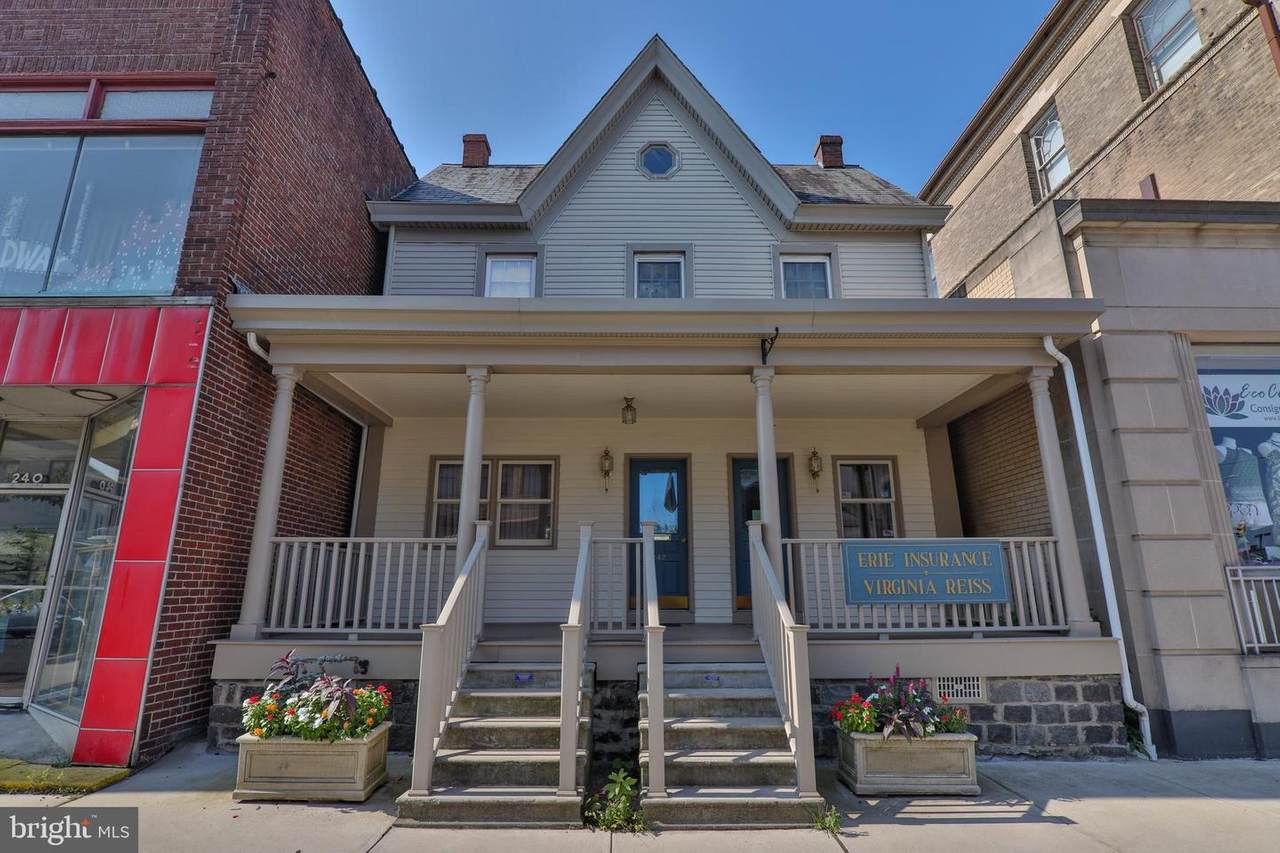 242-244 Broad Street - Photo 1