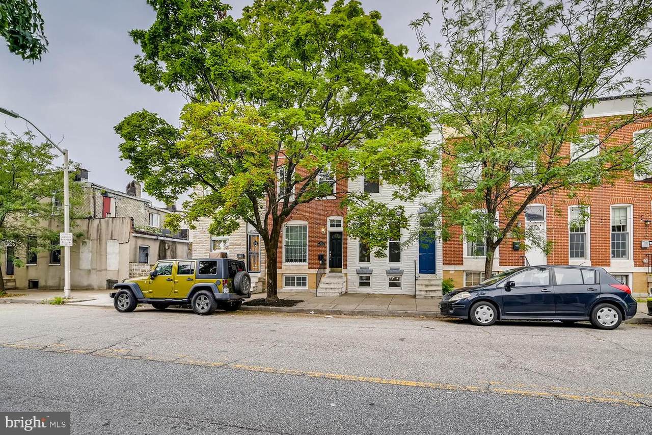 204 Milton Avenue - Photo 1