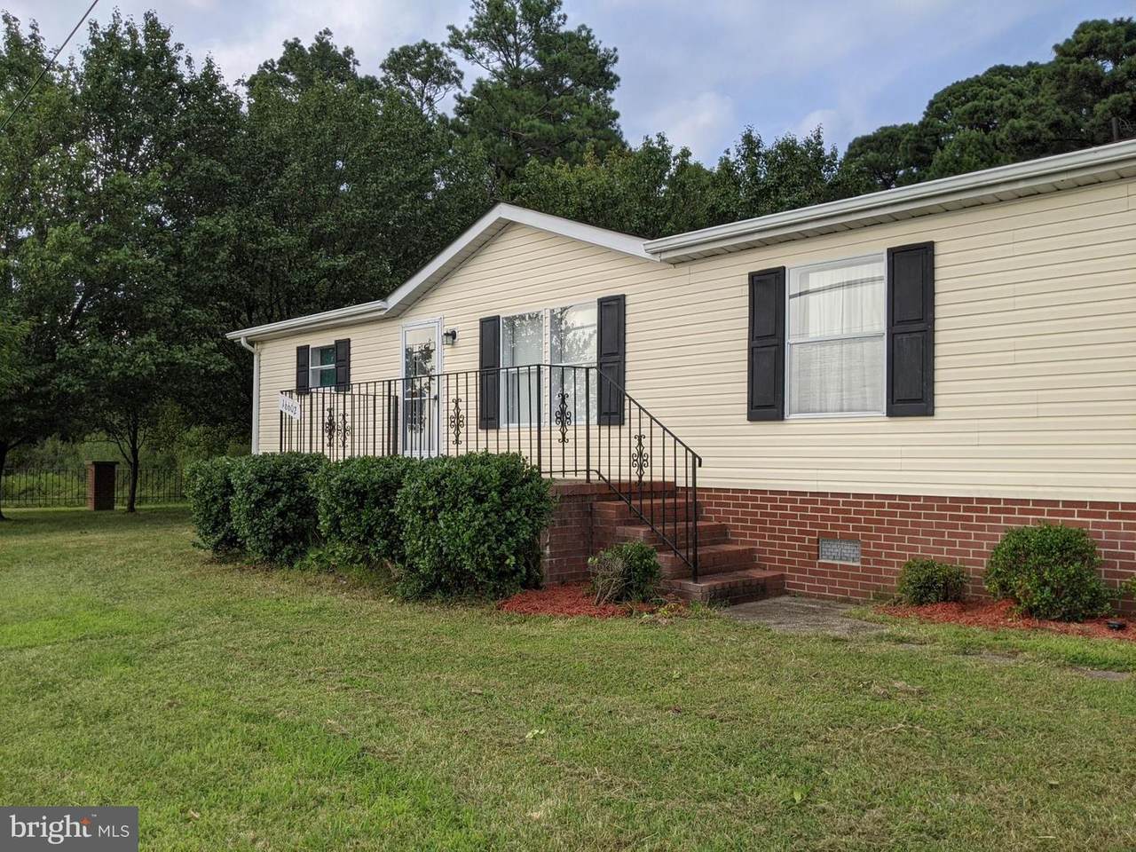 16602 Piney Point Road - Photo 1