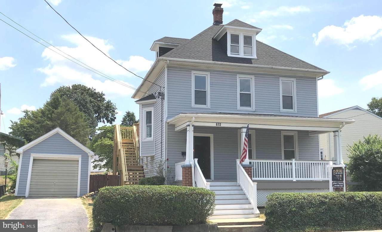 672 Virginia Avenue - Photo 1