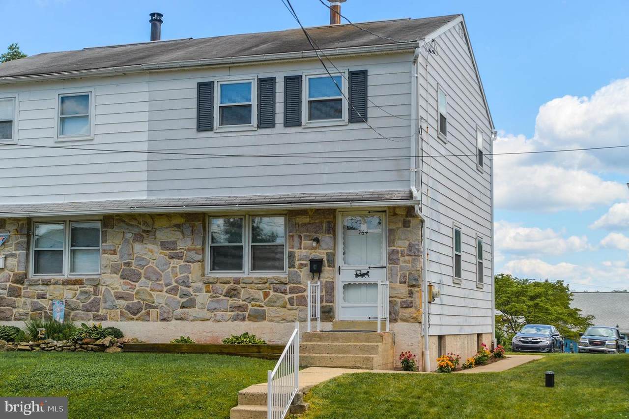 764 Willow Street - Photo 1