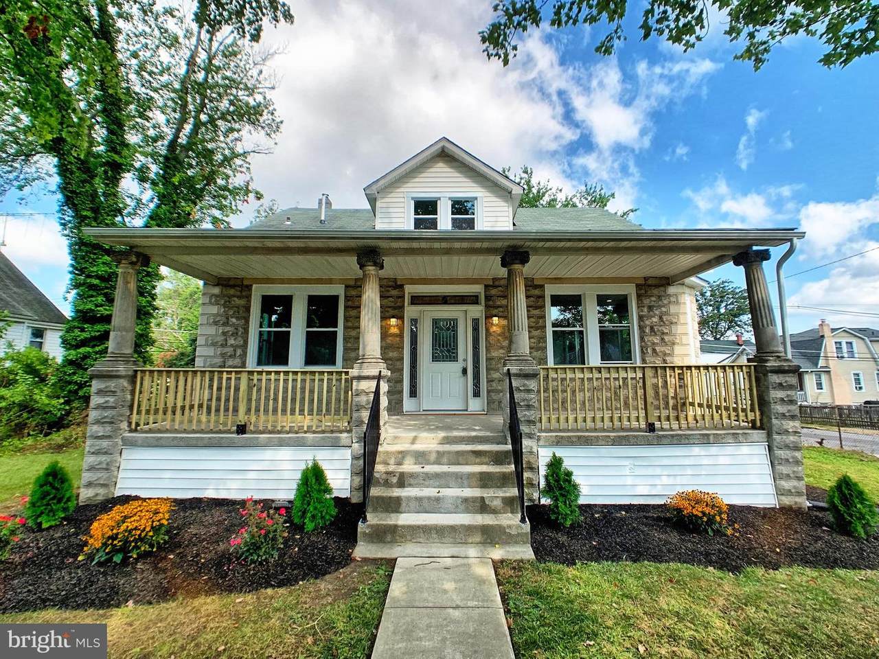 7418 Park Drive - Photo 1