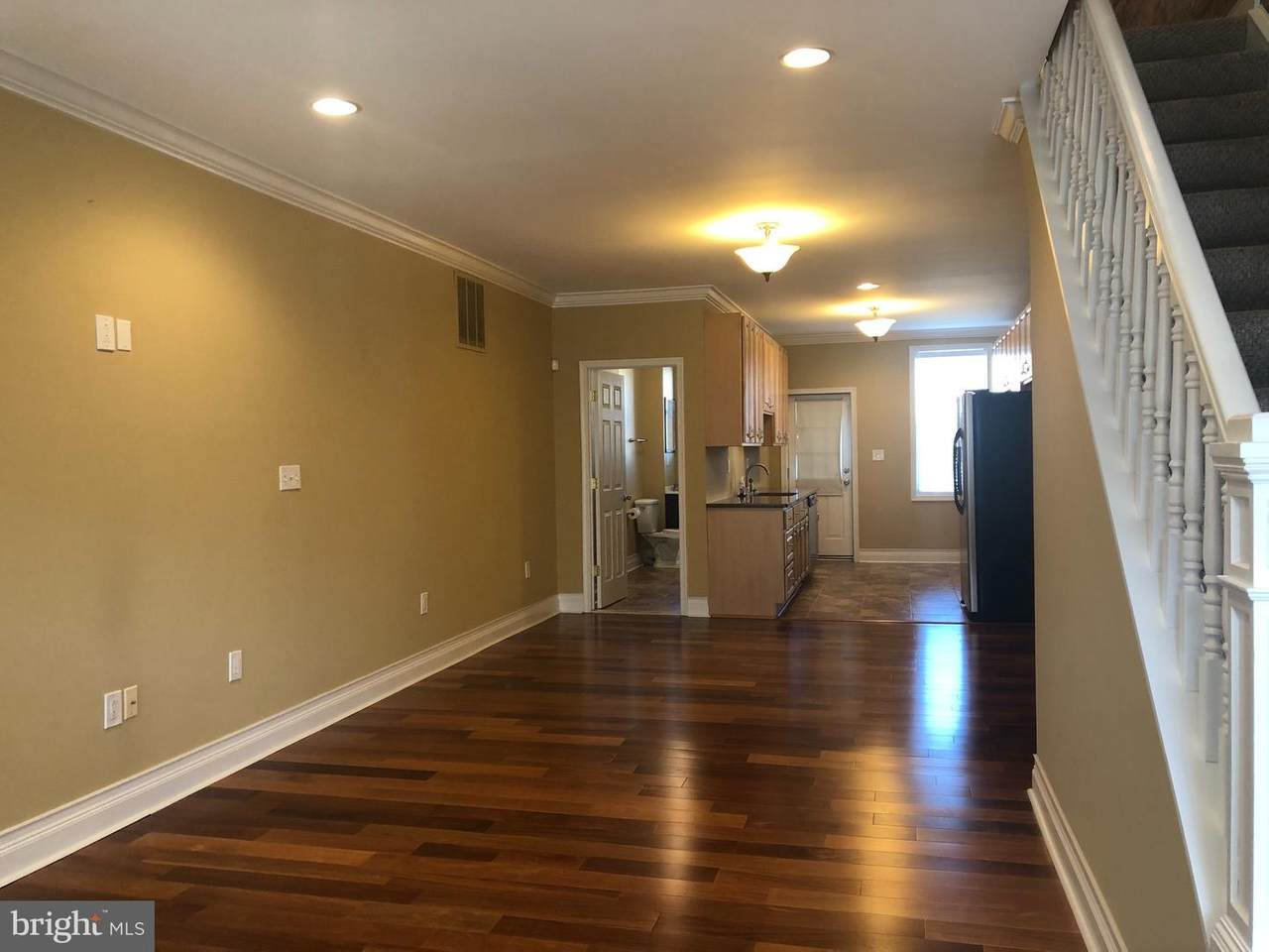 418 Cornwall Street - Photo 1