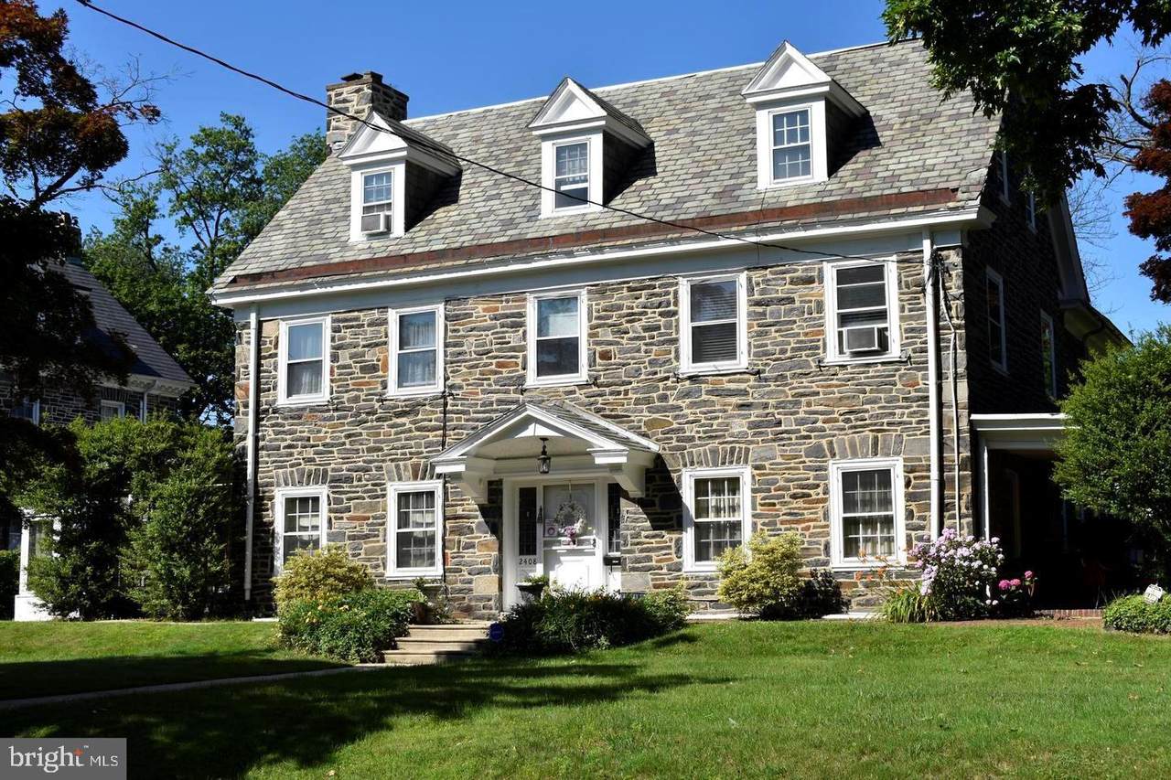 2408 52ND Street - Photo 1